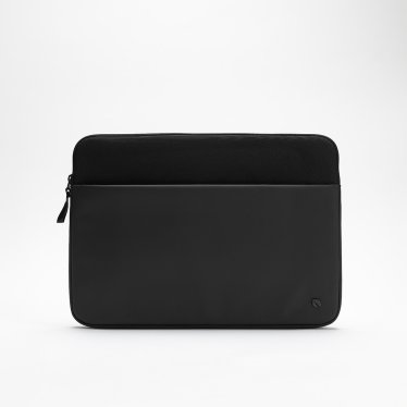 Incase A.R.C. Sleeve - MacBook Pro 14" (2021-2026) - Black