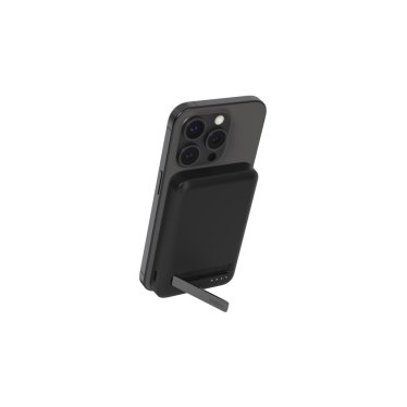 @Belkin 8K Qi2 MagSafe Powerbank with Kickstand