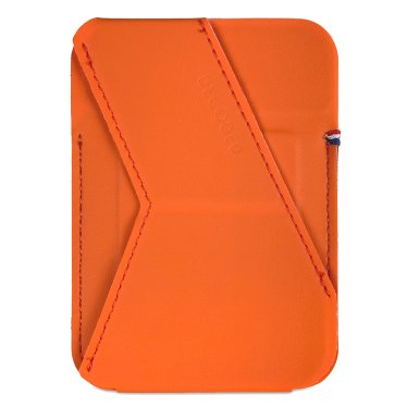 Decoded Silicone MagSafe Card Stand Sleeve - Apricot